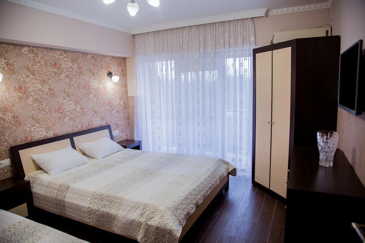 Beauty Complex Hotel Berehove  Luaran gambar