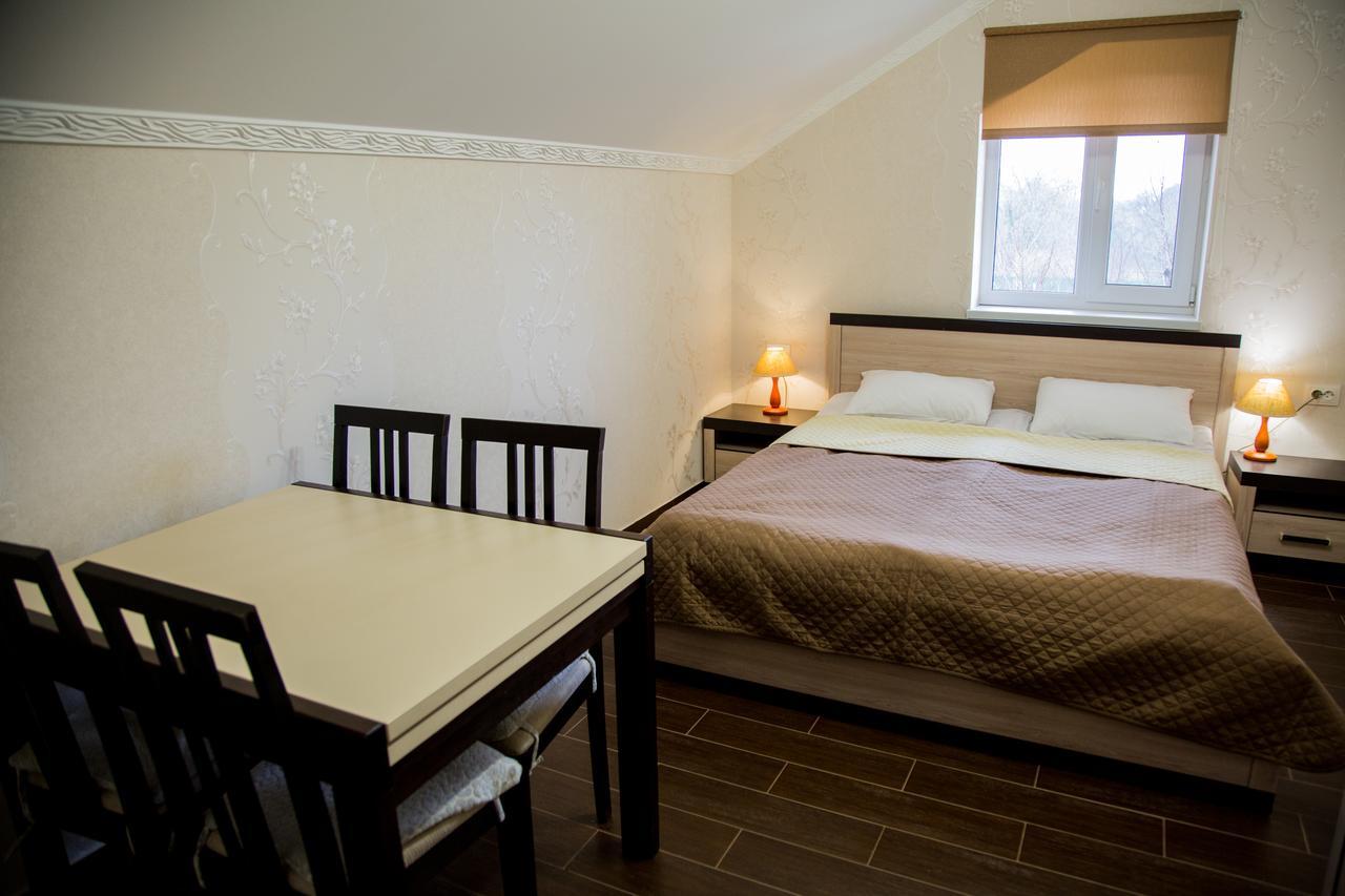Beauty Complex Hotel Berehove  Luaran gambar