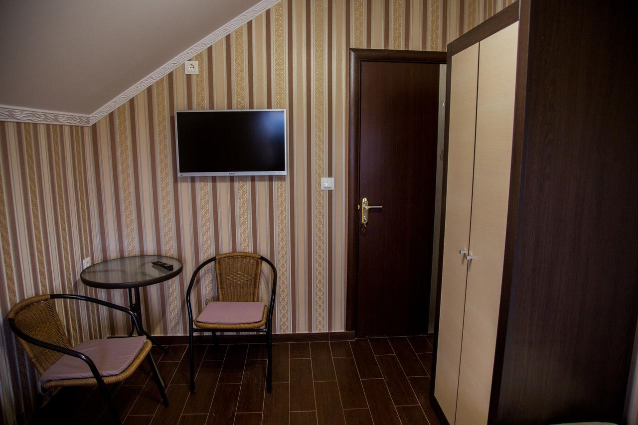 Beauty Complex Hotel Berehove  Luaran gambar