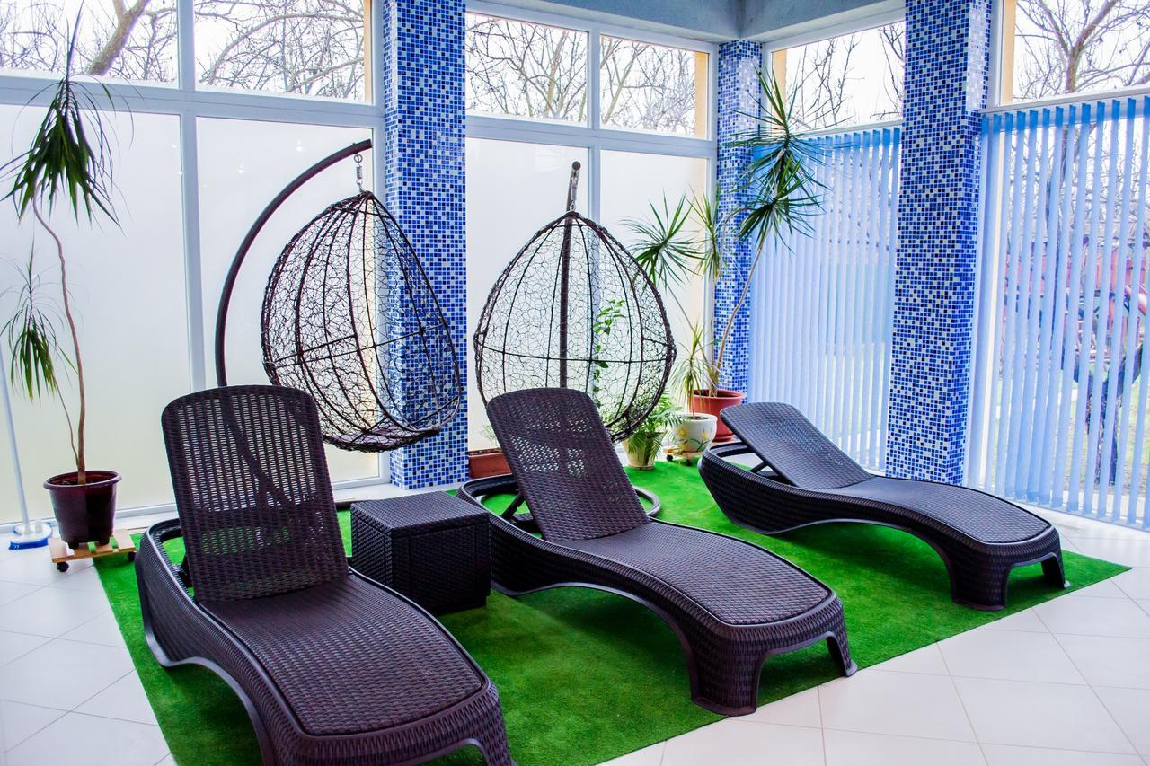 Beauty Complex Hotel Berehove  Luaran gambar
