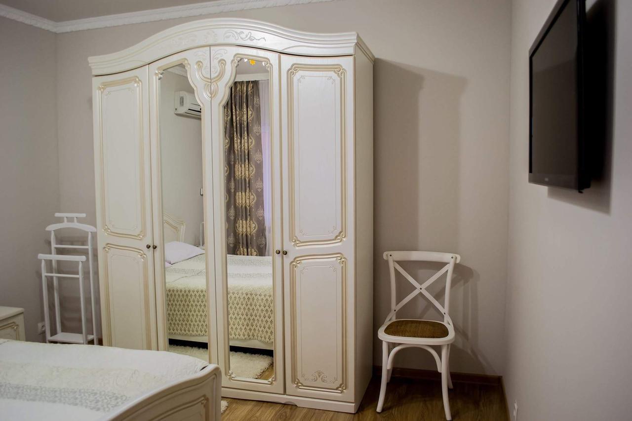 Beauty Complex Hotel Berehove  Luaran gambar