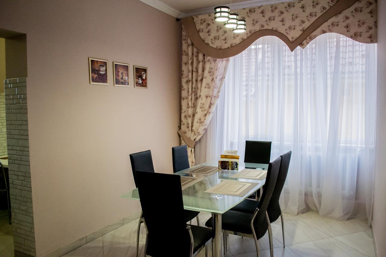 Beauty Complex Hotel Berehove  Luaran gambar